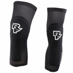 Race Face Charge Knee Stealth XL